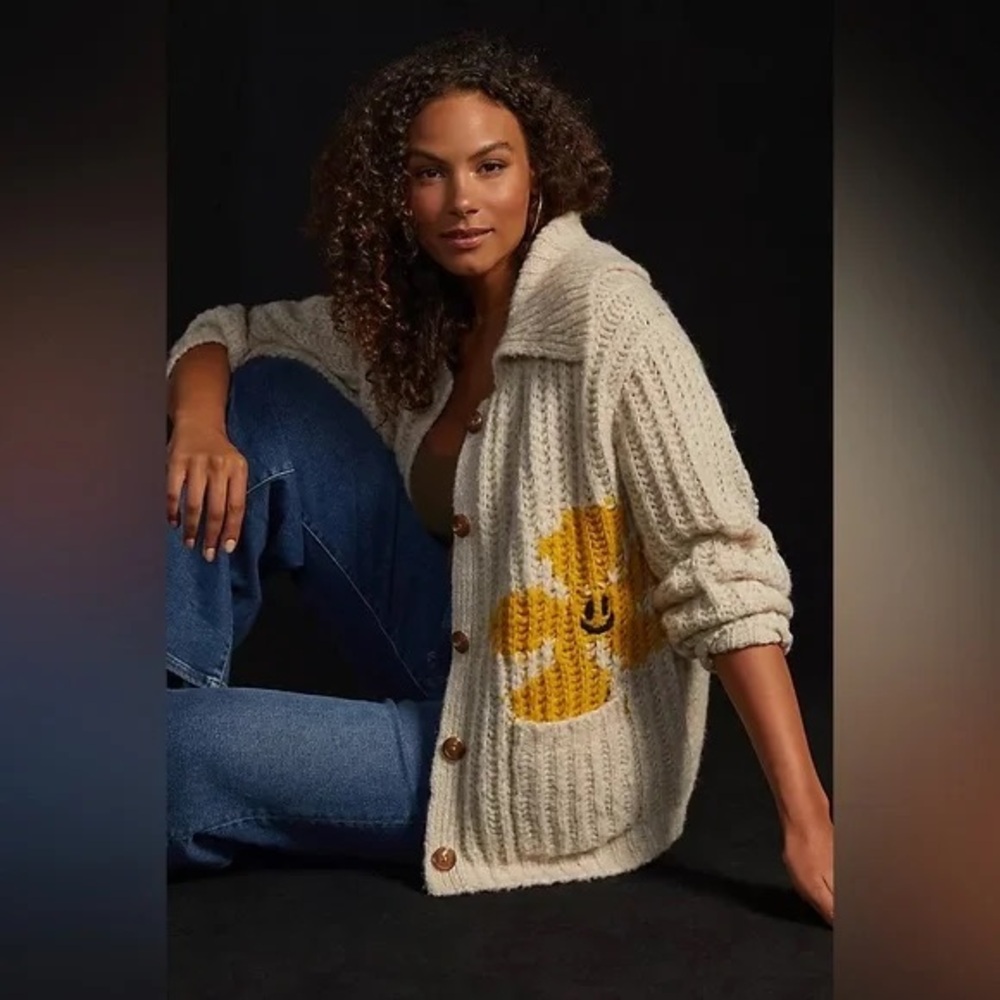 Pilcro Cream Sweater with Yellow Flower